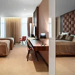 Theatre Hotel