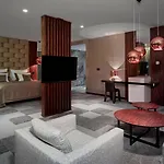 Theatre فندق أولوموك