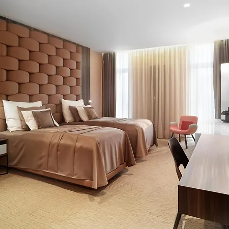 Theatre Otel
