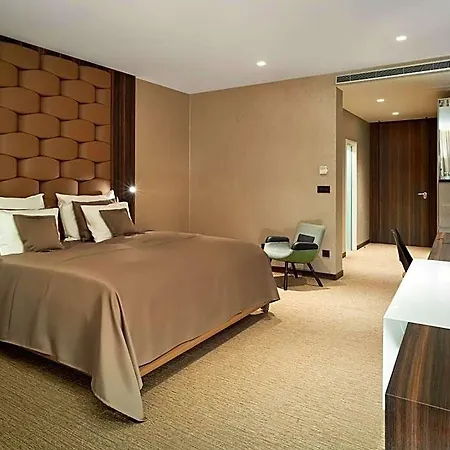 Theatre Hotel